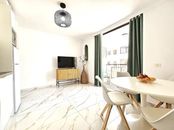 Ada`s Nirvana, Heart of Los Cristianos